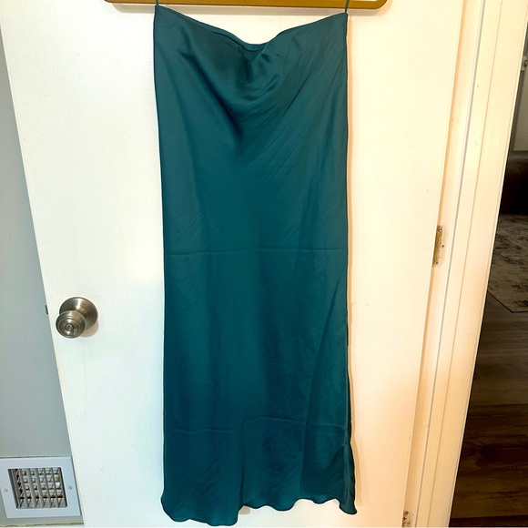 Z SUPPLY - EUROPA POLY SHEEN SKIRT SIZE S - Picture 13 of 15